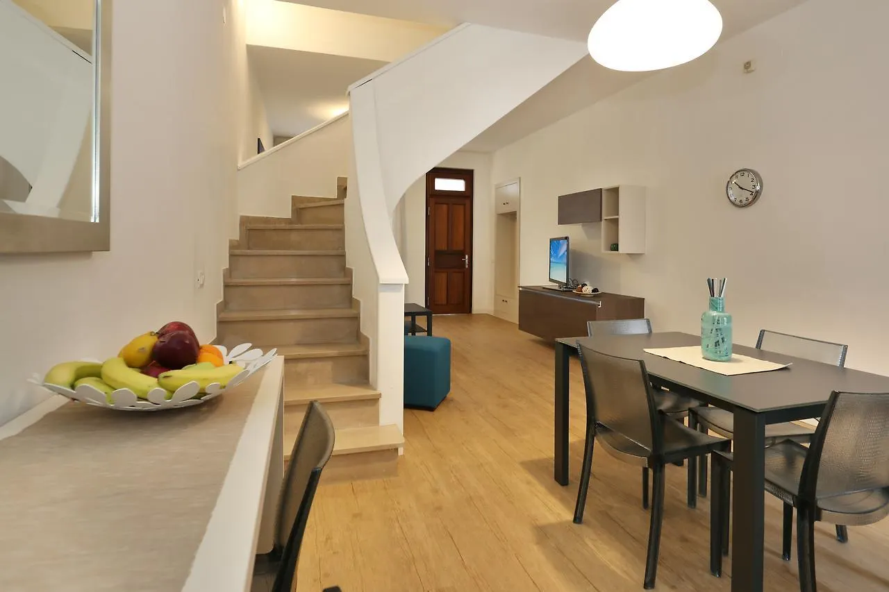 Lupori House Villa Viareggio 0*,  Italy